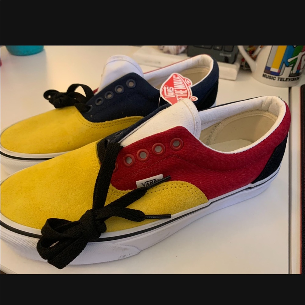 Vans Era Rally Size 7 Men 8.5 Women